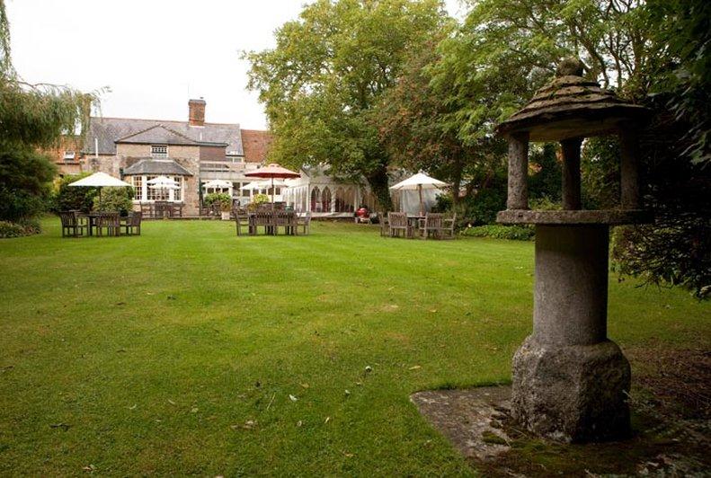 Falcon Hotel Towcester Felszereltség fotó